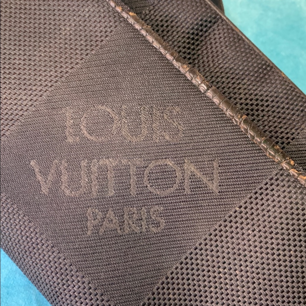 Louis Vuitton Black Damier Bum Waist Adjustable Strap Bag Purse Satchel - Picture 2 of 11